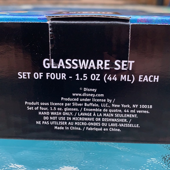New Disney Glassware Set - Picture 10 of 11